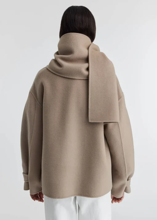 Dew Scarf Detailed Jacket