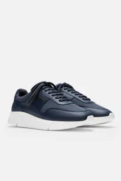 Genesis Vintage Runner