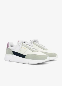 Genesis Vintage Runner