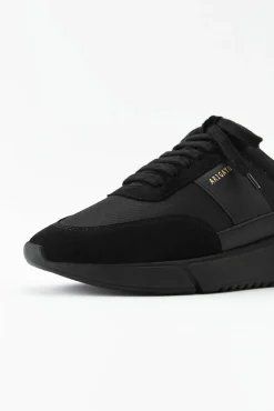 Genesis Vintage Runner