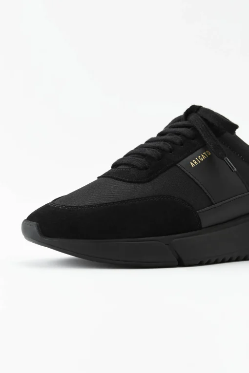 Genesis Vintage Runner