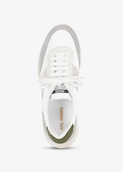 Genesis Vintage Runner